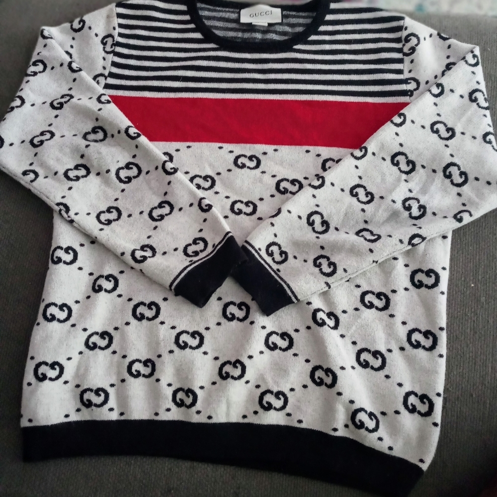 Gucci Sweater